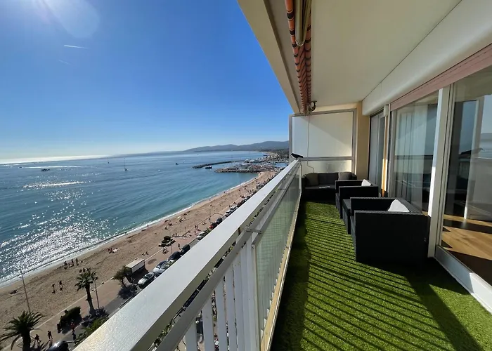 Frejus Plage - T2 -Vue Mer Feerique