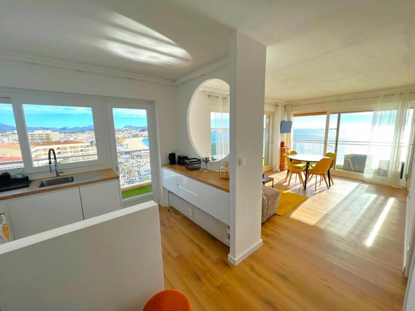 Apartment - T2 -vue Feerique Frejus